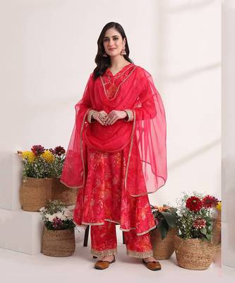  pink ethnic motifs,lace work anarkali kurta and trouser with dupatta set 1
